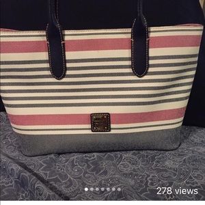 Dooney and Bourke handbag